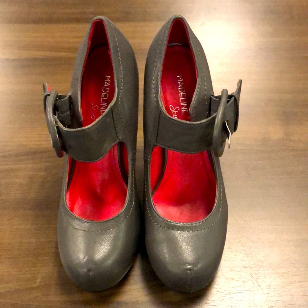 Madeline Stuart Pumps